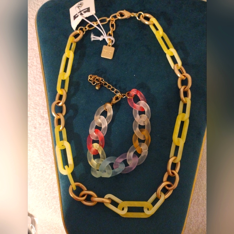 Zenzii Yellow Goldlink Necklace Multi Bracelet 25$